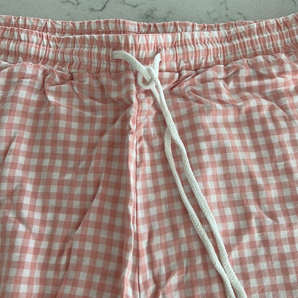 Make + Model Shorts - Picture 3 of 6
